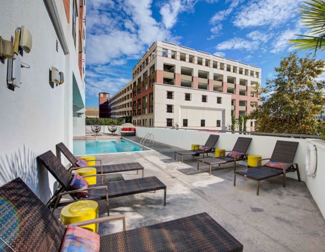 poolside lounge seating